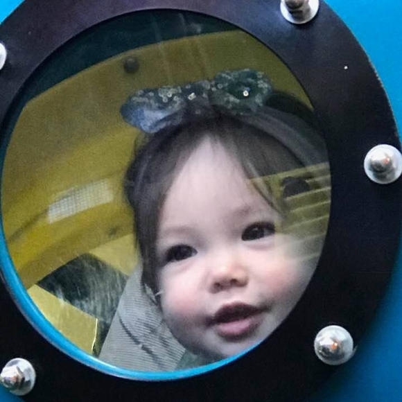 Meet your Posher, Cindy - Picture 1 of 1